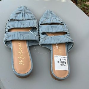 NWOT Matisse East End Blue Woven Mules Leather Shoes Pointed Toe Flats SZ 7/6.5